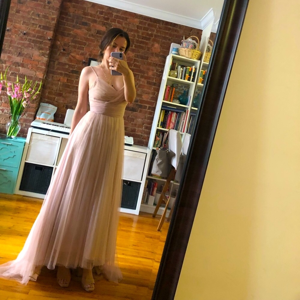 Monique Ihuillier bridesmaid dress size 4 S beige